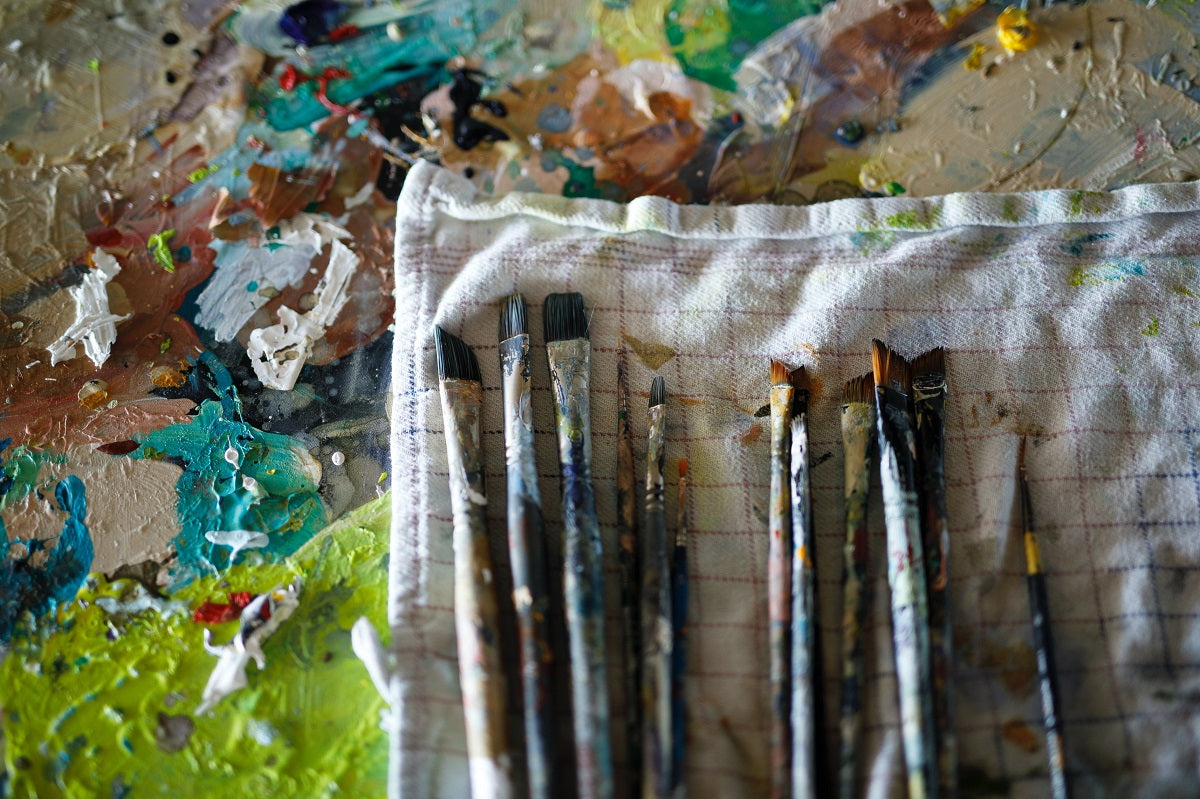 Painting on the Go! Tips for Packing Your Art Supplies 