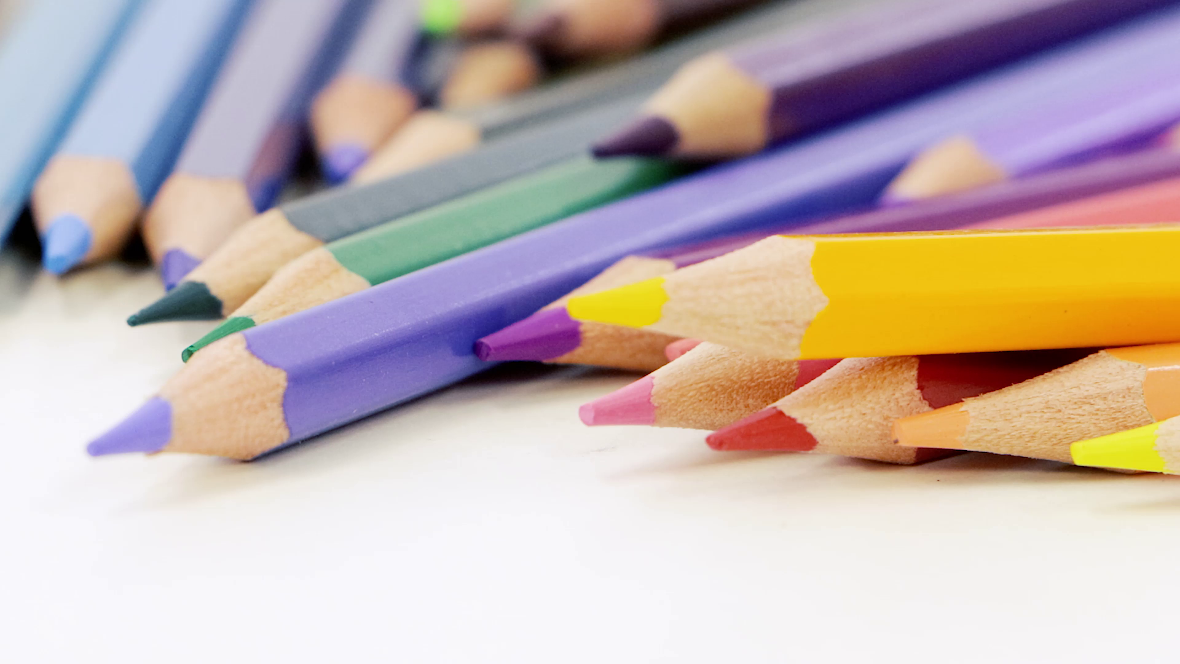 Types of Colored Pencils Explained: Wax vs Oil-Based